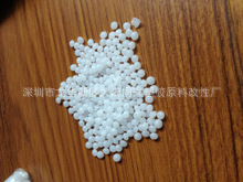 意大利一架小飞机空中撞缆车绳爆炸解体:飞行员和其弟媳不幸遇难