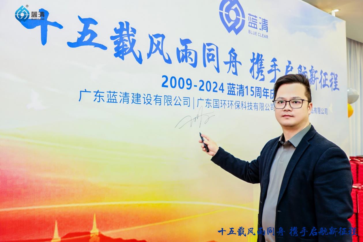 六神花露水焕新包装被指用印钞专用纸 律师:未使用人民币图样不违规