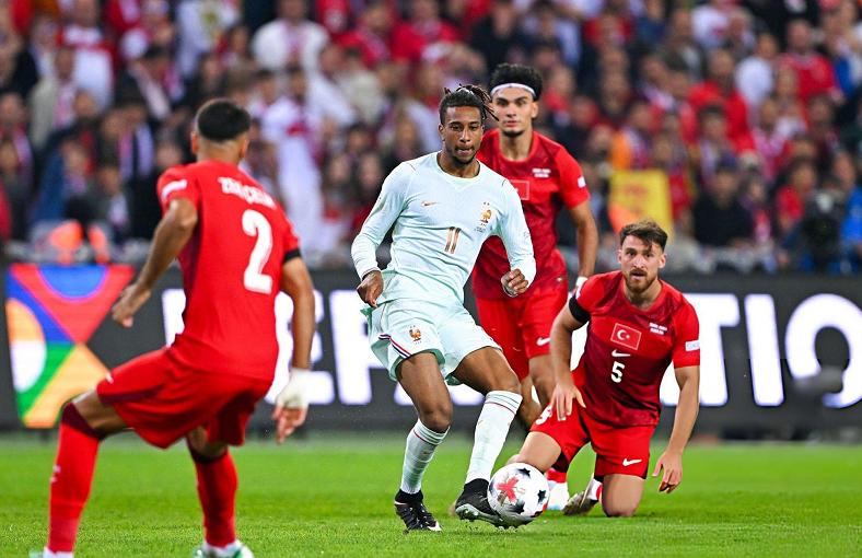一辆大众ID.Buzz绕地行驶445天 途经92国创下吉尼斯世界纪录